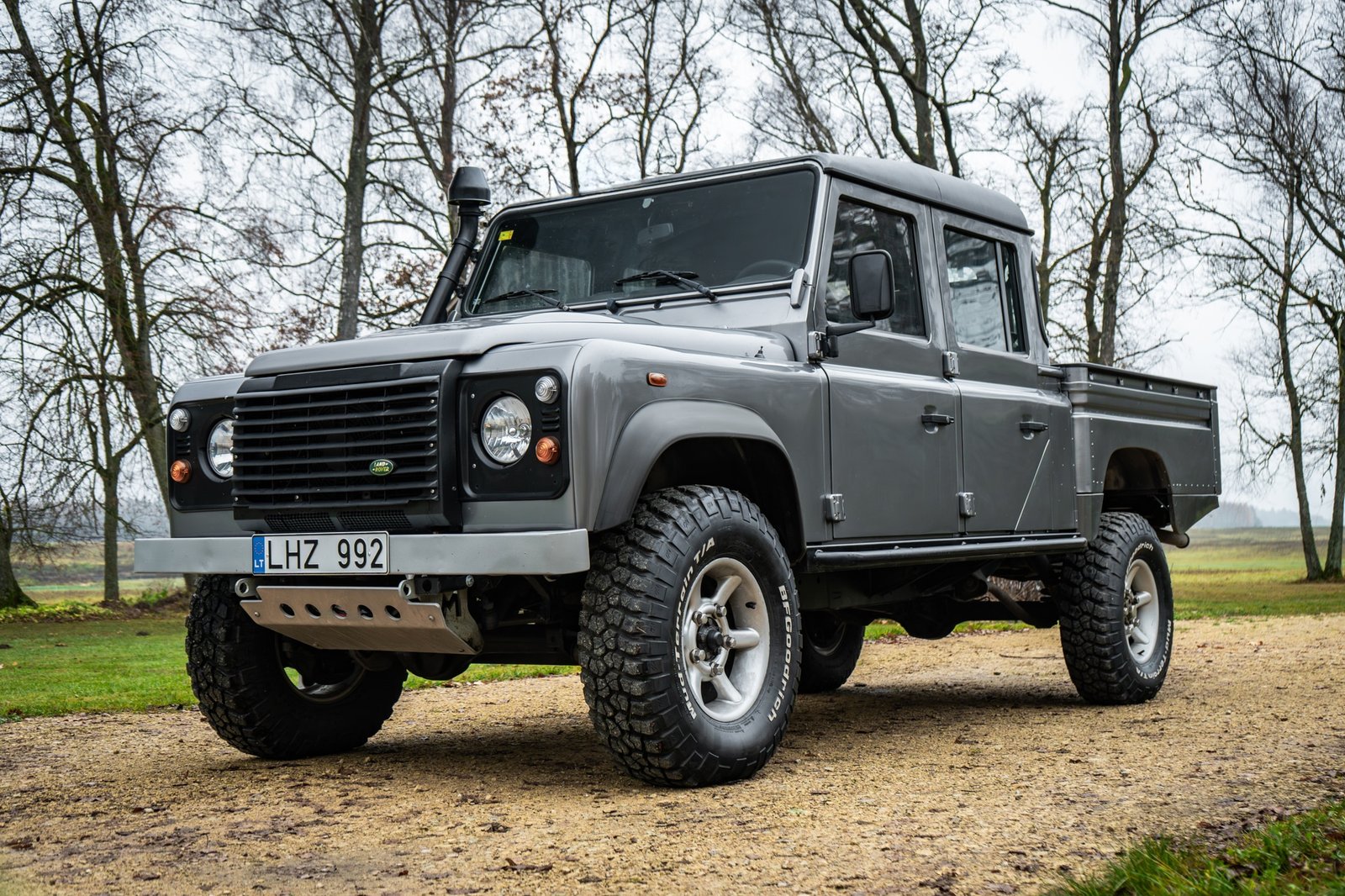 2008 Land Rover Defender 2.4 TDCi 130 High Capacity Pickup